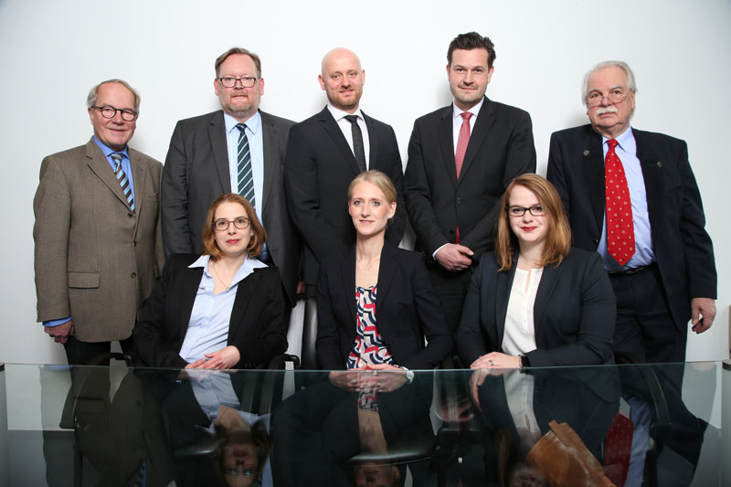 Rechtsanwalt Wolfgang R. Vogt Fachanwalt für Erbrecht KANZLEI Gesellschaftsrecht Rechtsanwalt Wolfgang R. Vogt Fachanwalt für Erbrecht KANZLEI Gesellschaftsrecht